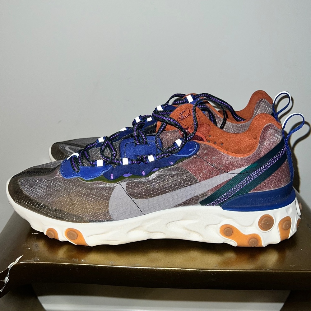 Nike React Element 87 Dusty Peach
